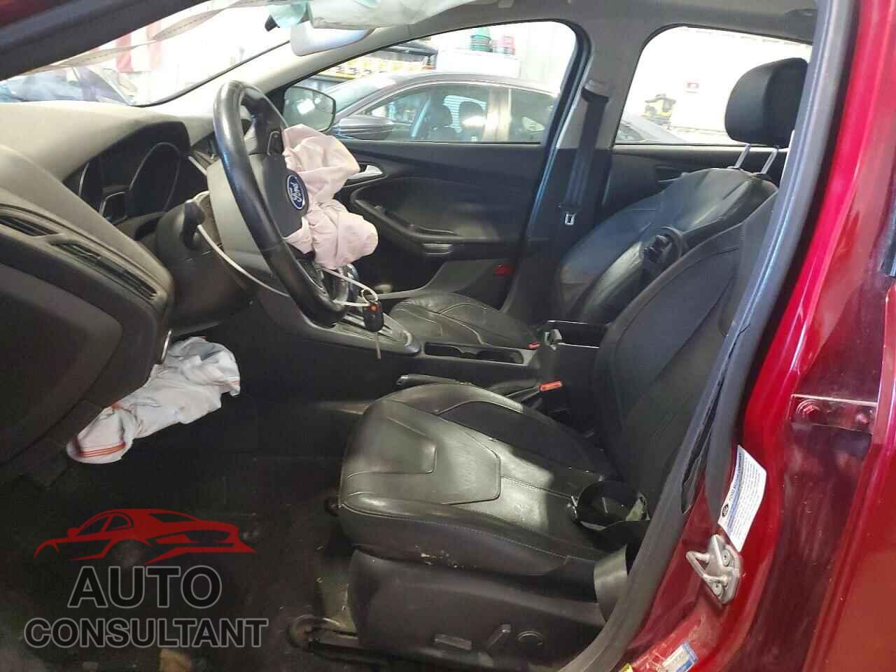 FORD FOCUS 2015 - 1FADP3F25FL326879