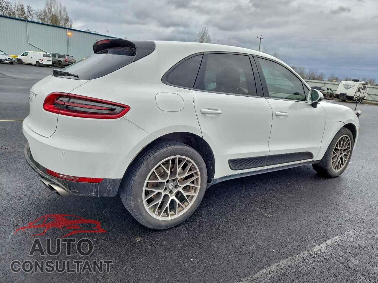 PORSCHE MACAN 2016 - WP1AB2A58GLB50272