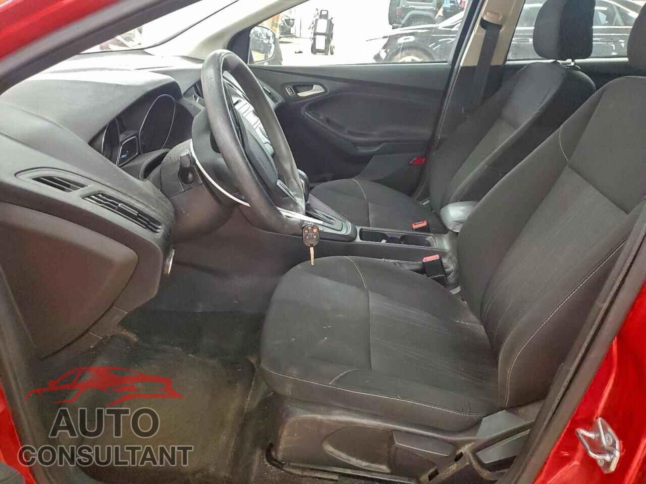FORD FOCUS 2017 - 1FADP3K25HL248175