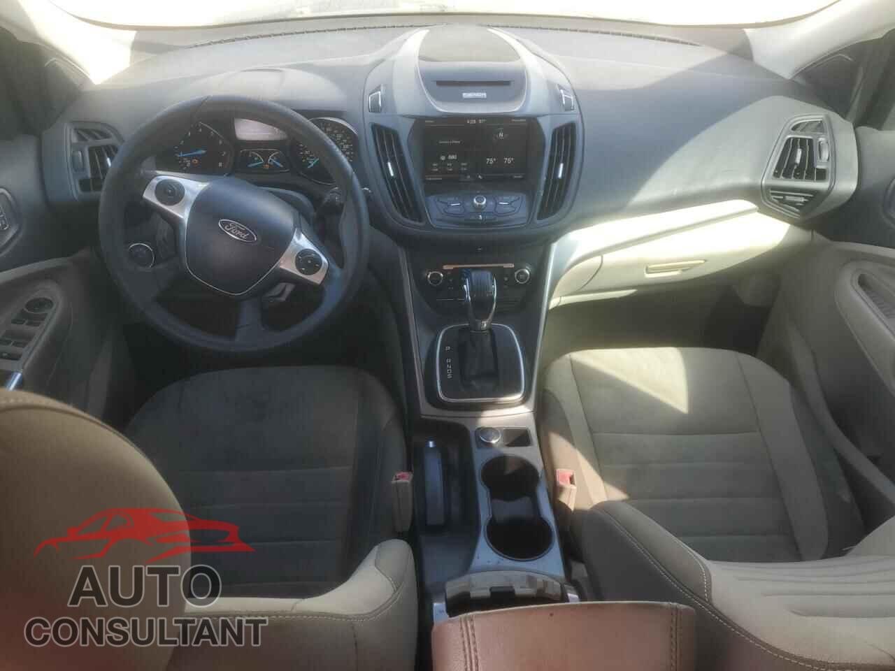 FORD ESCAPE 2013 - 1FMCU0G92DUC20417