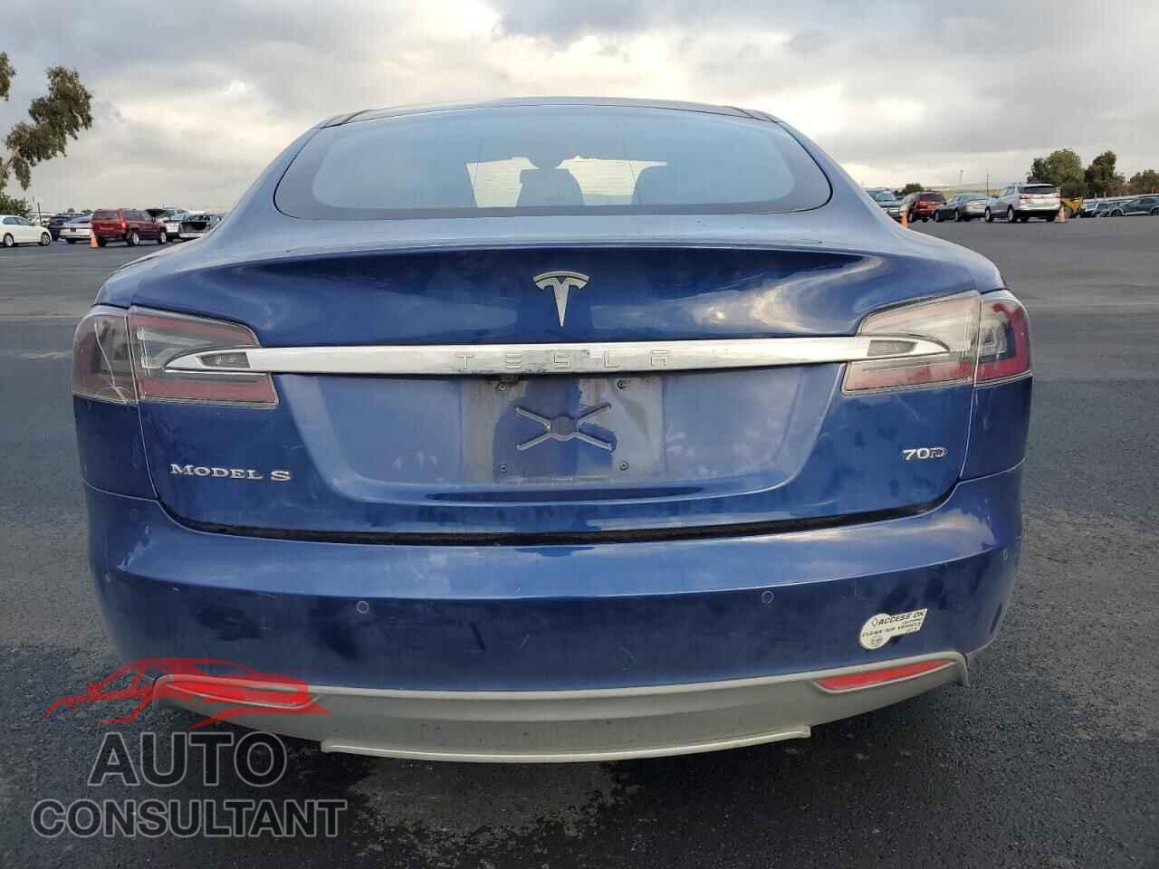 TESLA MODEL S 2015 - 5YJSA1E2XFF120260