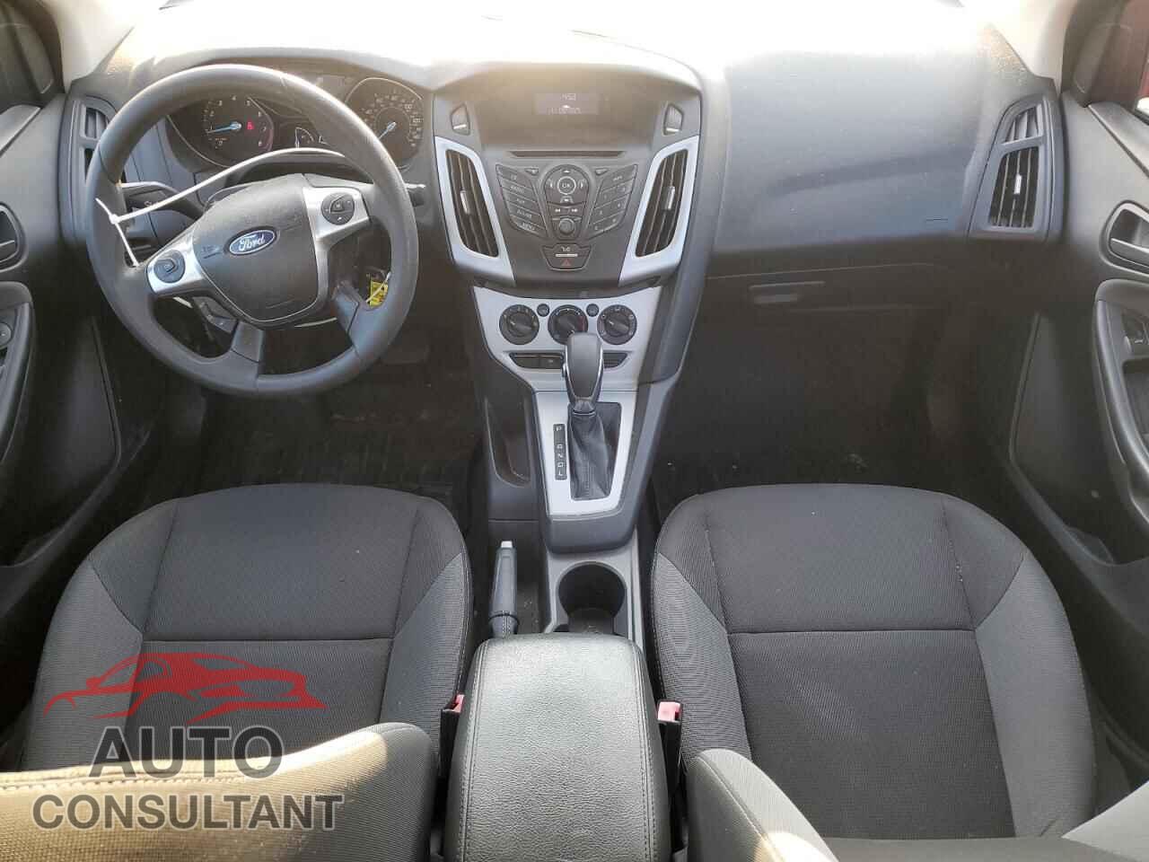 FORD FOCUS 2012 - 1FAHP3F28CL194343