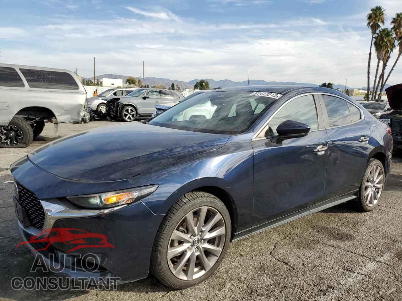 MAZDA 3 2019 - JM1BPACLXK1109711