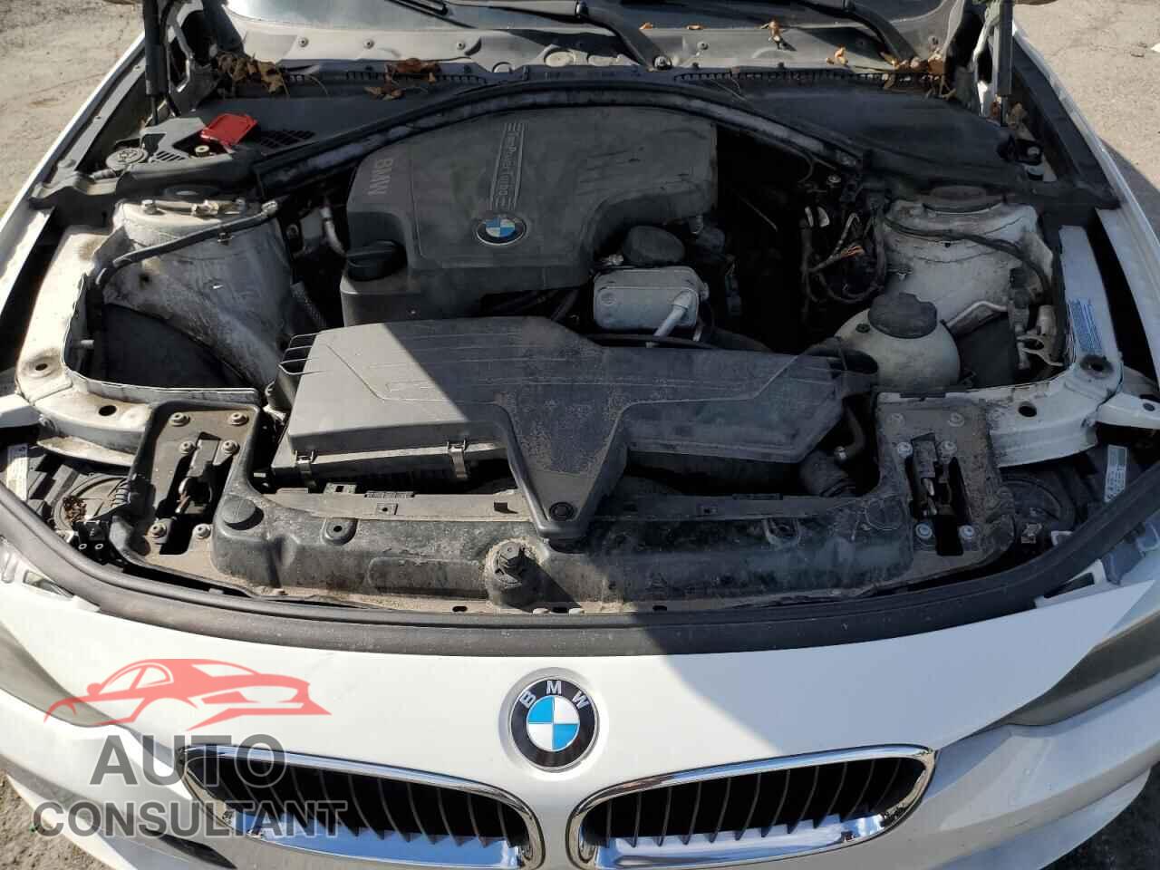 BMW 3 SERIES 2013 - WBA3A5C55DF603699