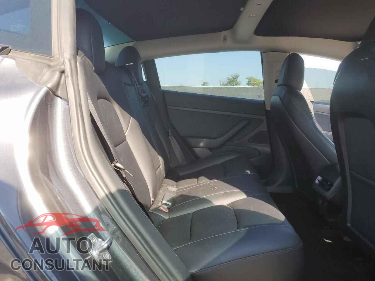 TESLA MODEL 3 2021 - 5YJ3E1EA4MF851070