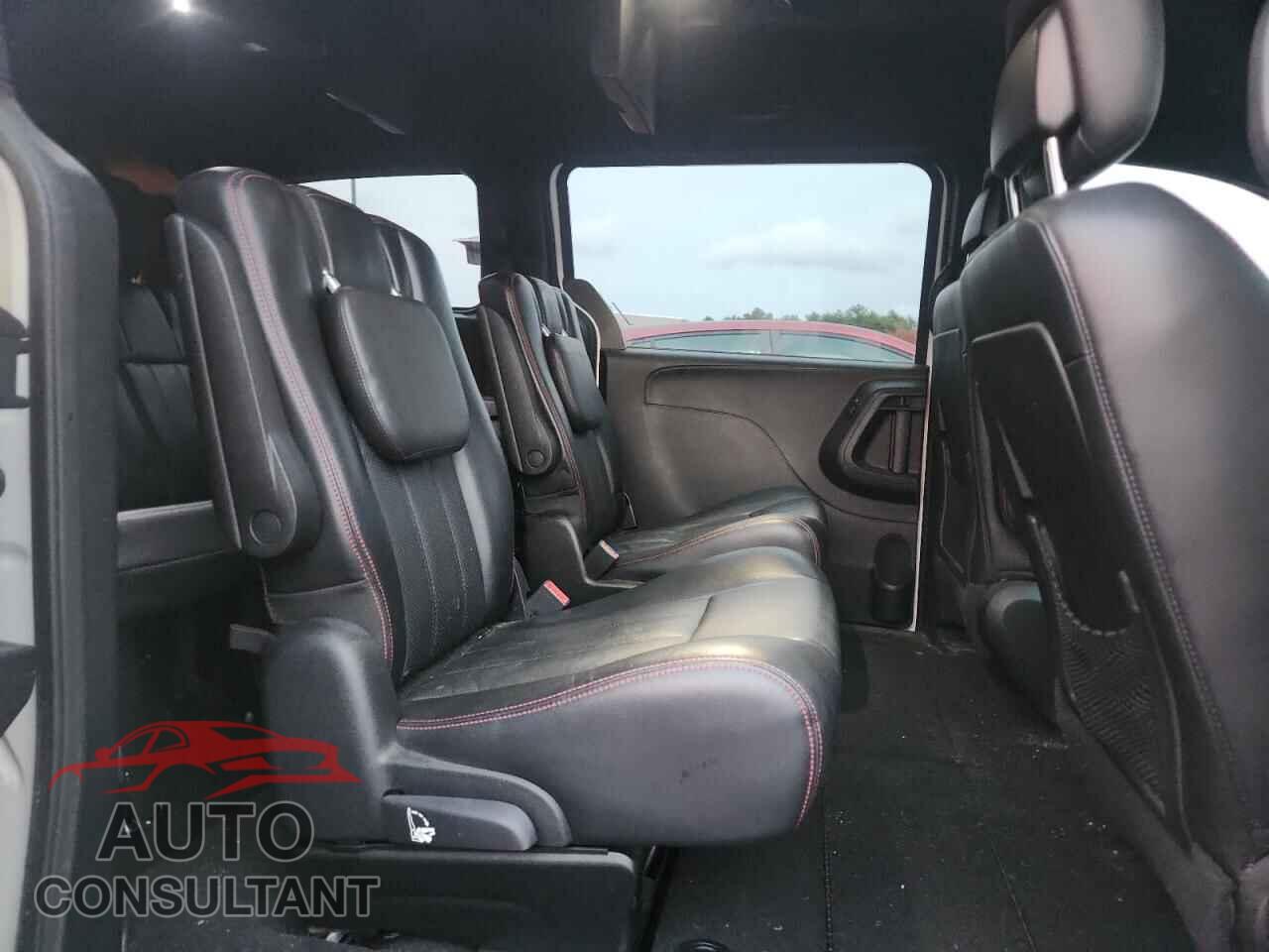 DODGE CARAVAN 2011 - 2D4RN7DG3BR778751