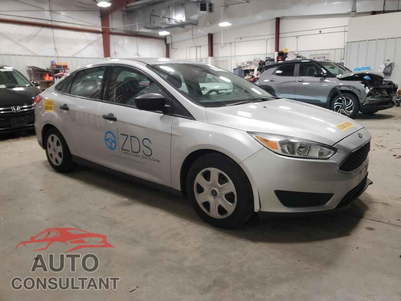 FORD FOCUS 2016 - 1FADP3E21GL383776