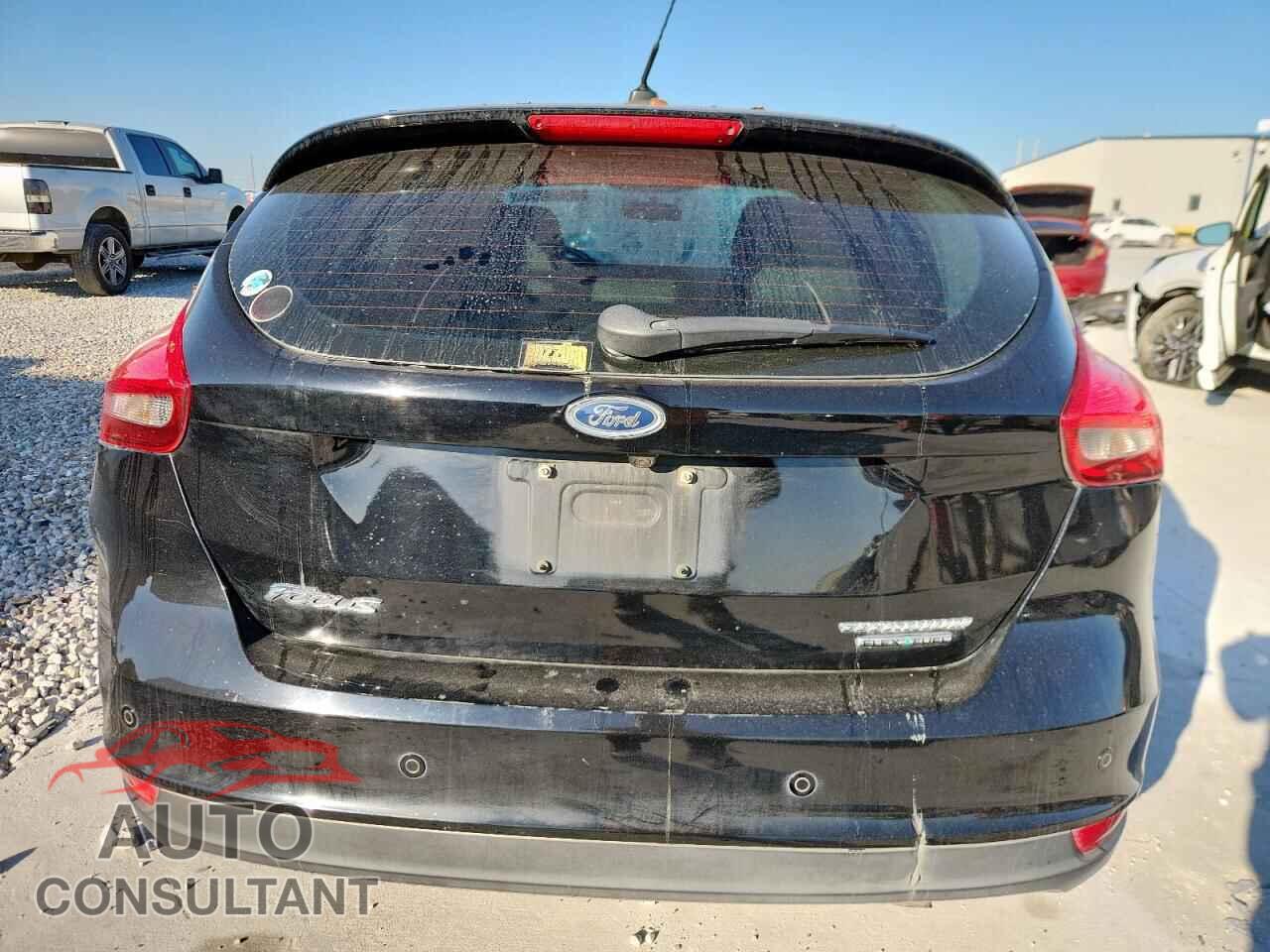 FORD FOCUS 2016 - 1FADP3N28GL309934