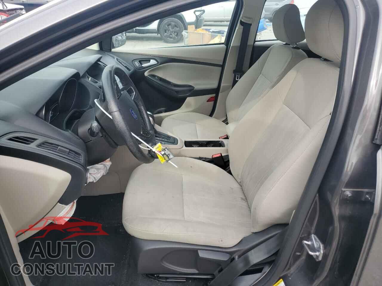 FORD FOCUS 2015 - 1FADP3K24FL375478