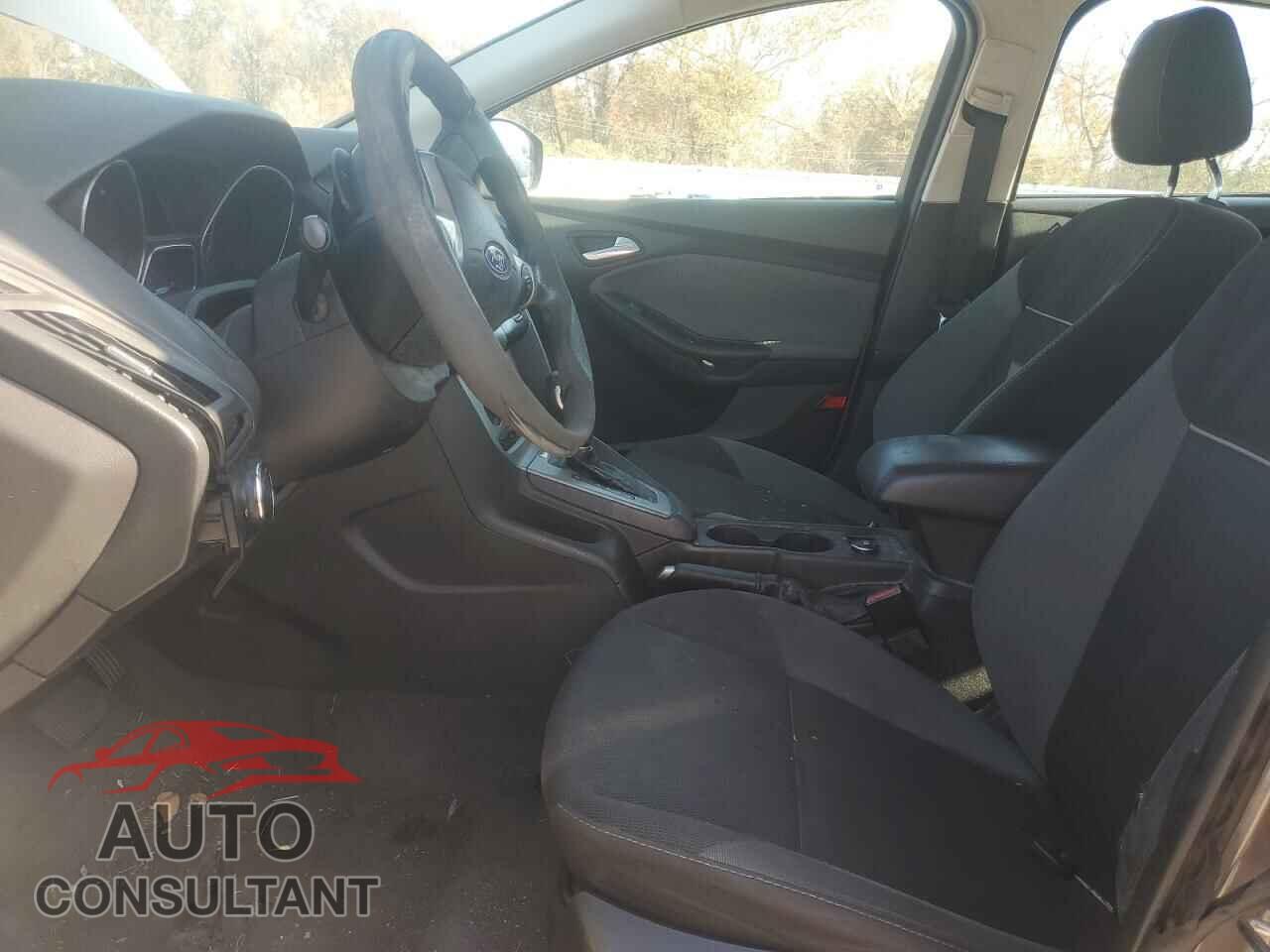 FORD FOCUS 2012 - 1FAHP3F25CL242011
