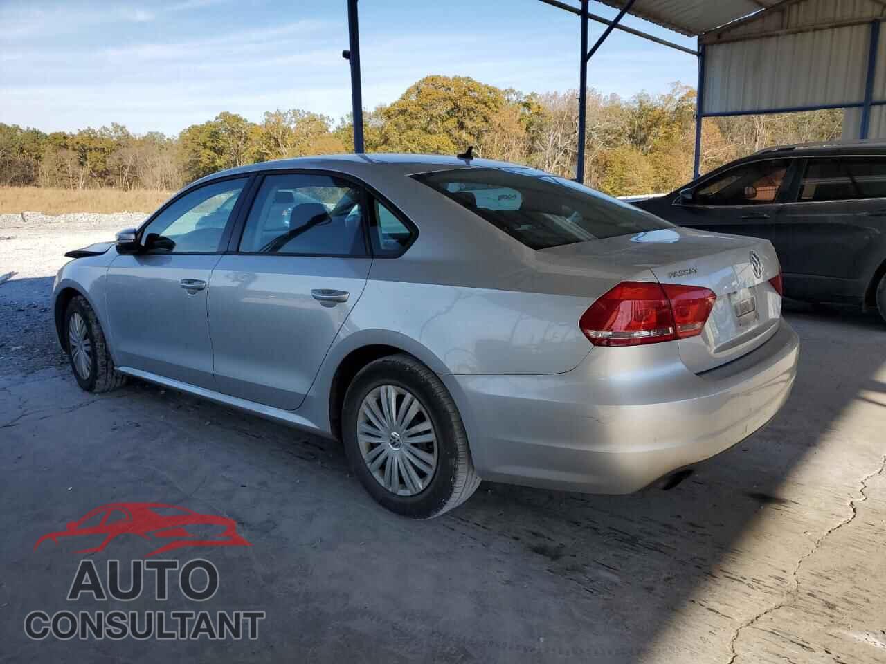 VOLKSWAGEN PASSAT 2015 - 1VWAT7A30FC076996