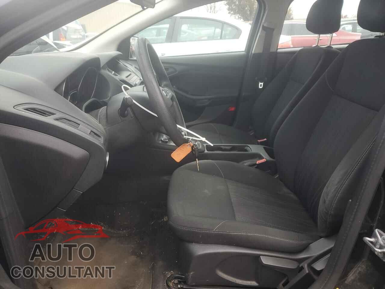 FORD FOCUS 2016 - 1FADP3E24GL336225