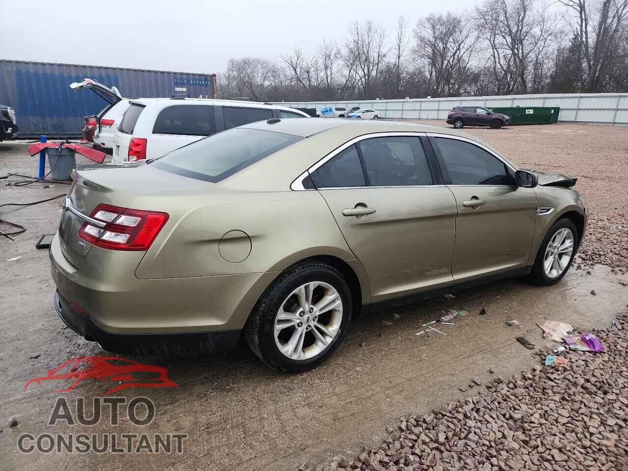FORD TAURUS 2013 - 1FAHP2E84DG210466