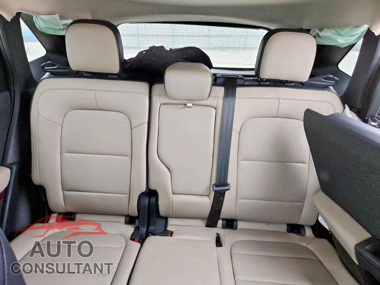 FORD ESCAPE 2020 - 1FMCU0H69LUA32108