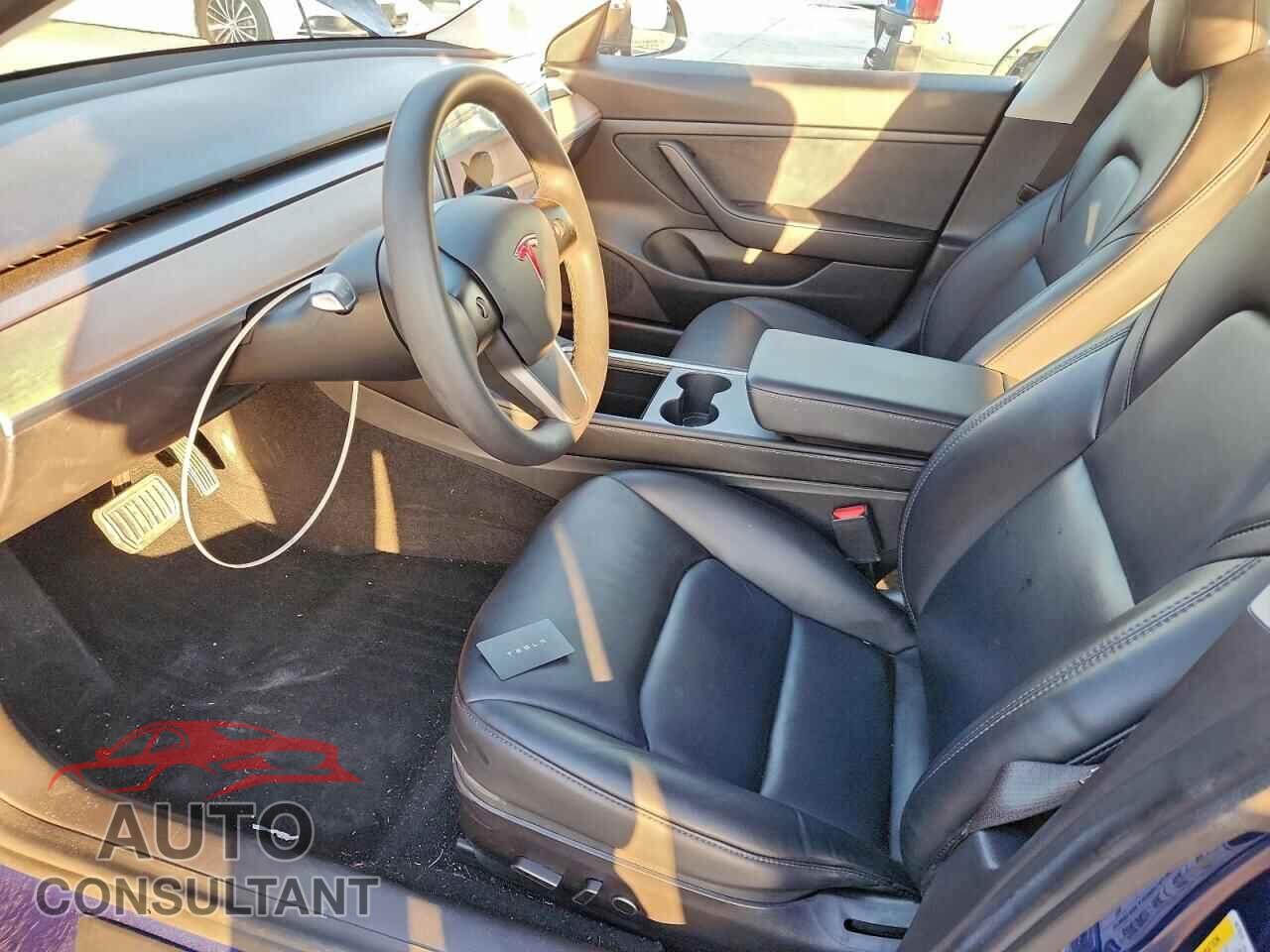 TESLA MODEL 3 2021 - 5YJ3E1EA5MF867018