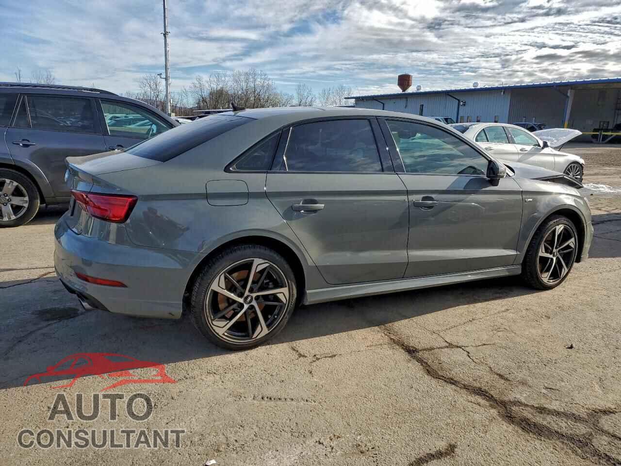 AUDI A3 2020 - WAUBEGFF2LA096028