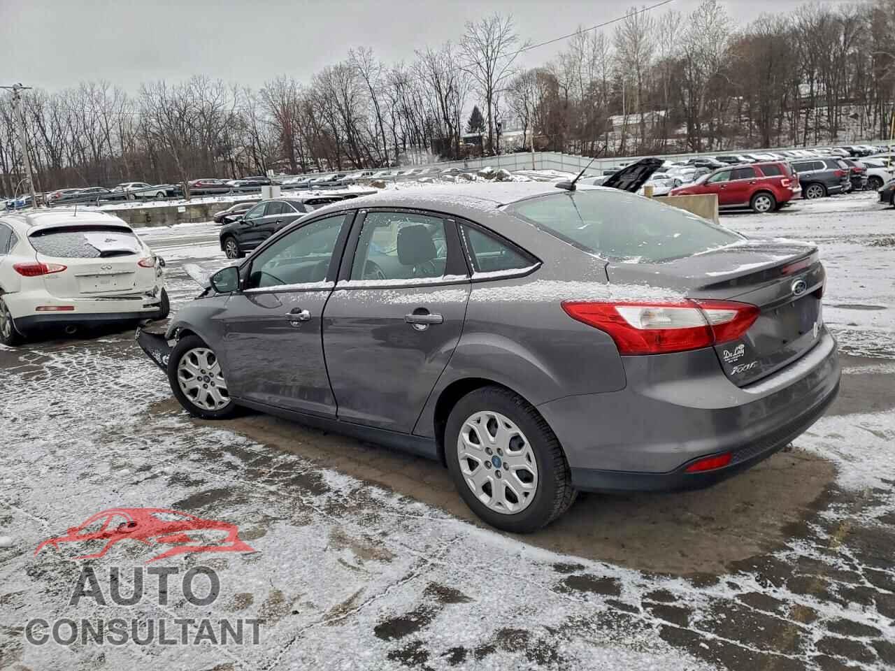 FORD FOCUS 2012 - 1FAHP3F24CL271760
