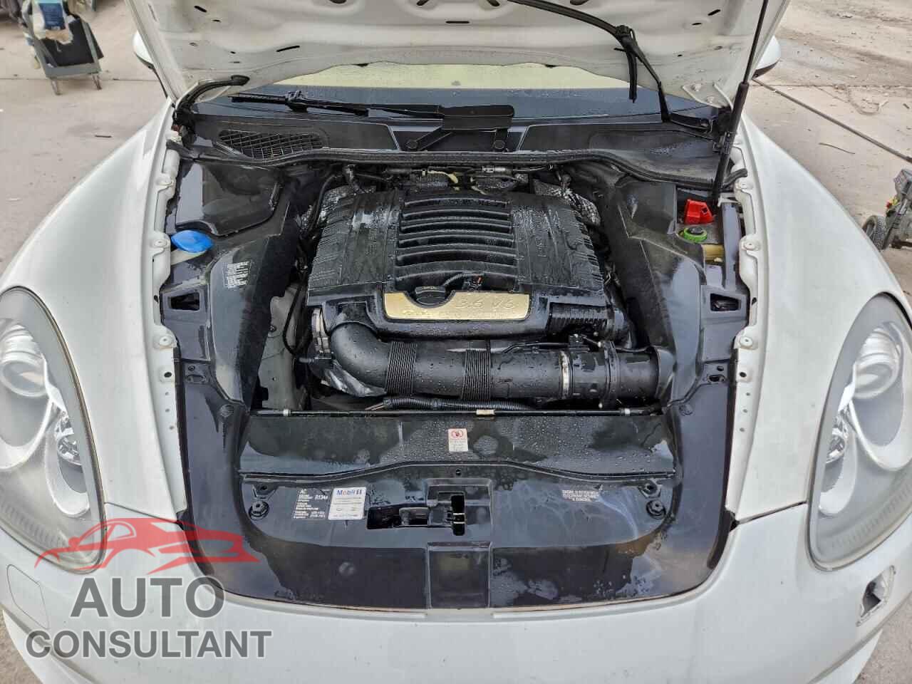 PORSCHE CAYENNE 2012 - WP1AA2A24CLA07158