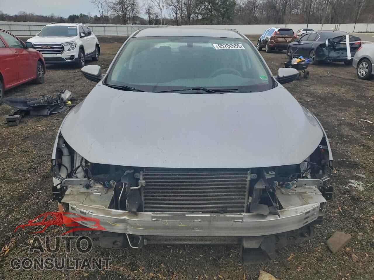 HONDA CIVIC 2017 - 2HGFC2F55HH559875