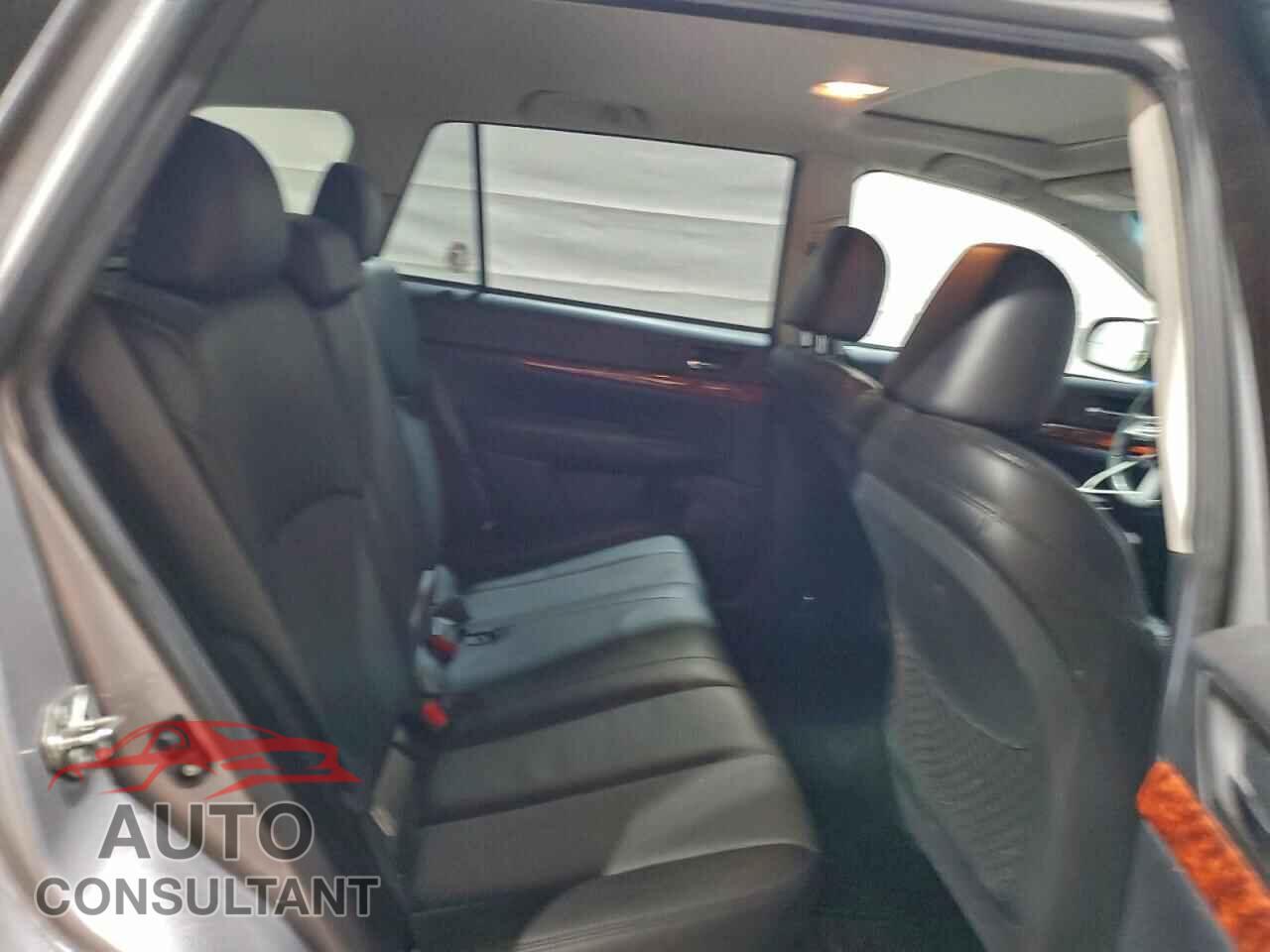 SUBARU OUTBACK 2010 - 4S4BRBKC3A3350302