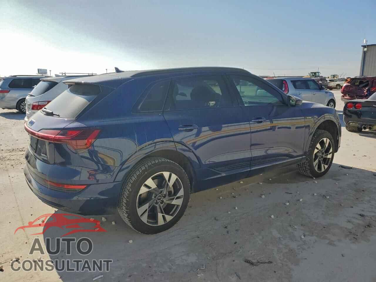 AUDI E-TRON 2021 - WA1AAAGE4MB024265