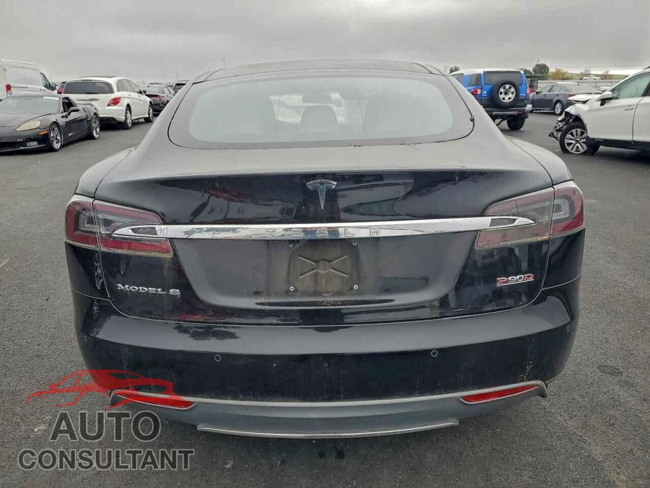 TESLA MODEL S 2015 - 5YJSA1E47FF110870