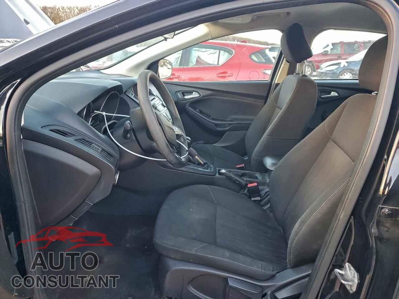 FORD FOCUS 2016 - 1FADP3F20GL200625