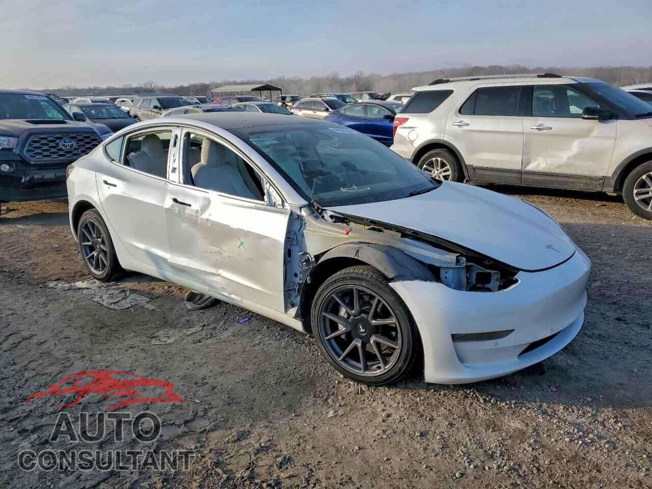 TESLA MODEL 3 2021 - 5YJ3E1EA6MF851913