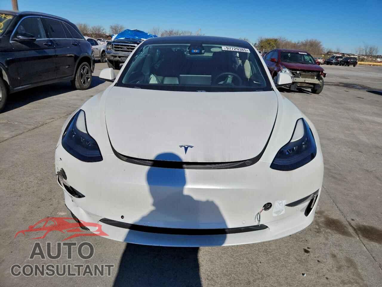 TESLA MODEL 3 2021 - 5YJ3E1EA4MF063616