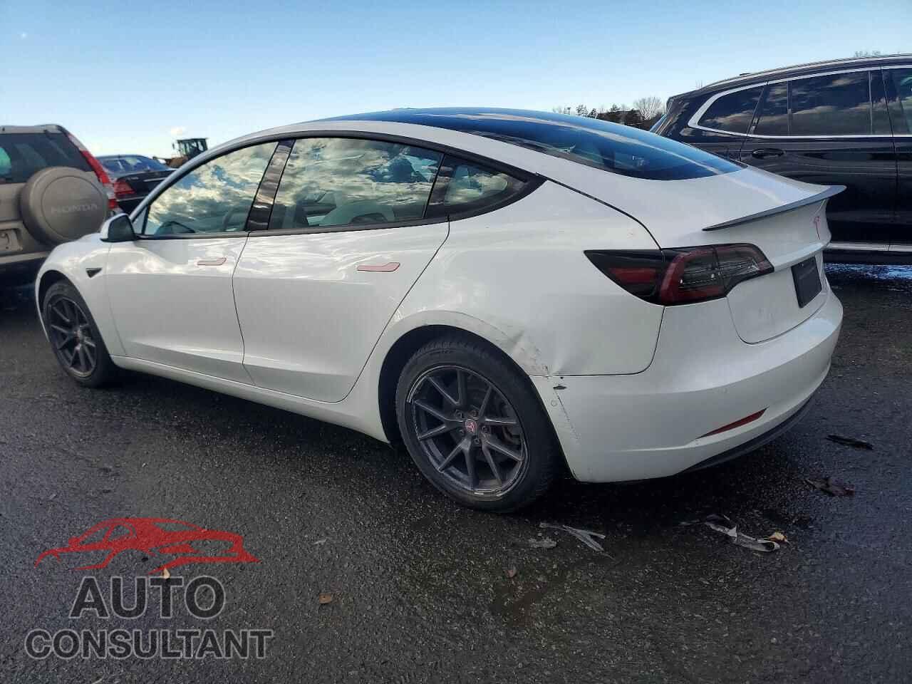 TESLA MODEL 3 2021 - 5YJ3E1EA2MF873360