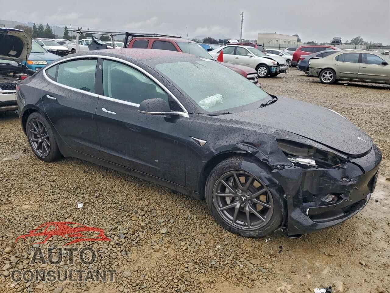 TESLA MODEL 3 2018 - 5YJ3E1EA4JF058282