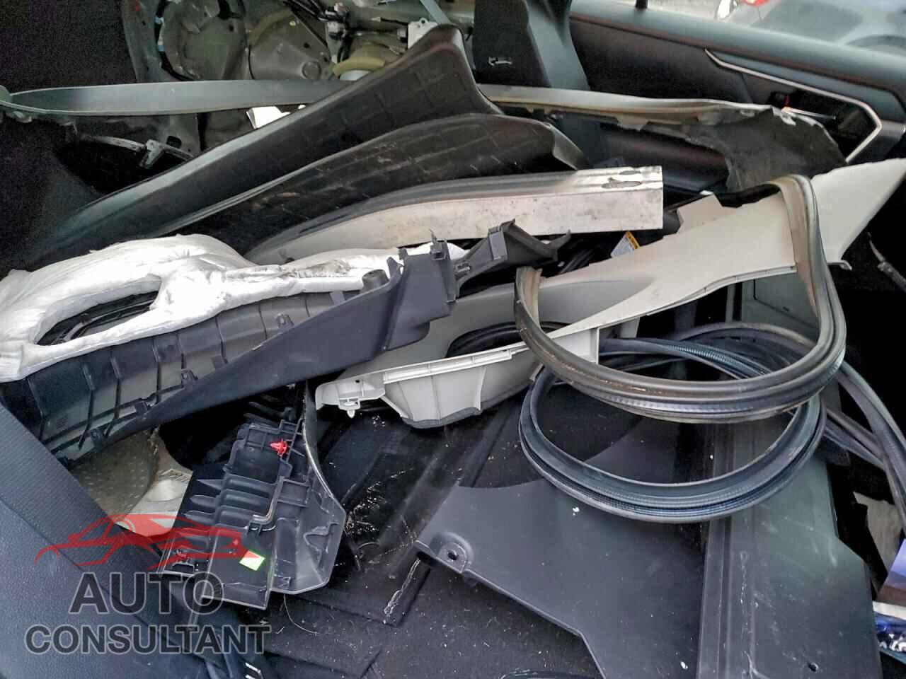 TOYOTA RAV4 2020 - 2T3J1RFVXLC100410