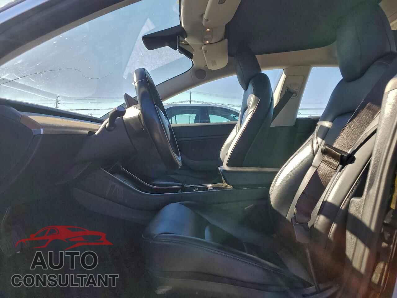 TESLA MODEL 3 2018 - 5YJ3E1EA1JF056960