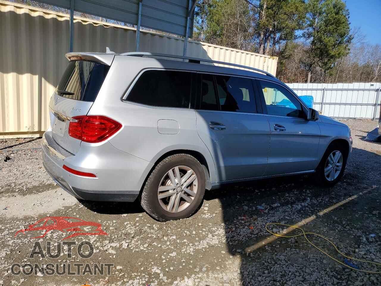 MERCEDES-BENZ GL-CLASS 2015 - 4JGDF6EE7FA572902