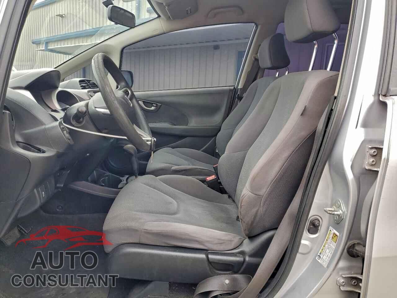 HONDA FIT 2013 - JHMGE8H35DC044172
