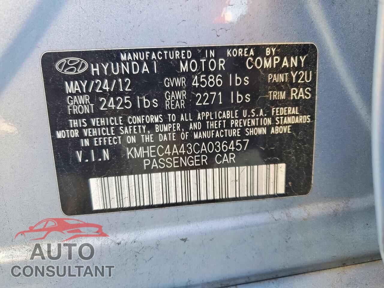 HYUNDAI SONATA 2012 - KMHEC4A43CA036457