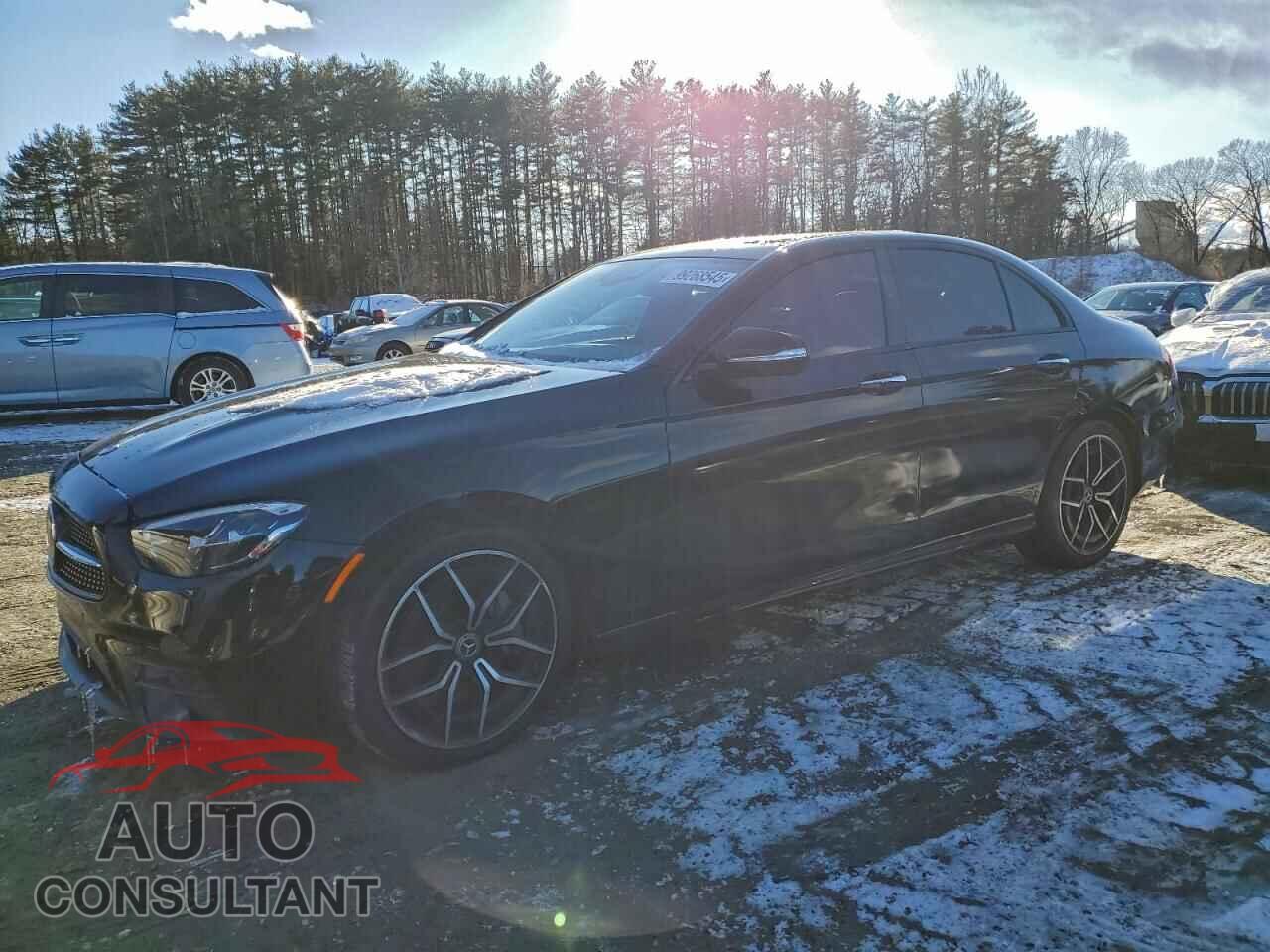 MERCEDES-BENZ E-CLASS 2022 - W1KZF8DB3NB098457
