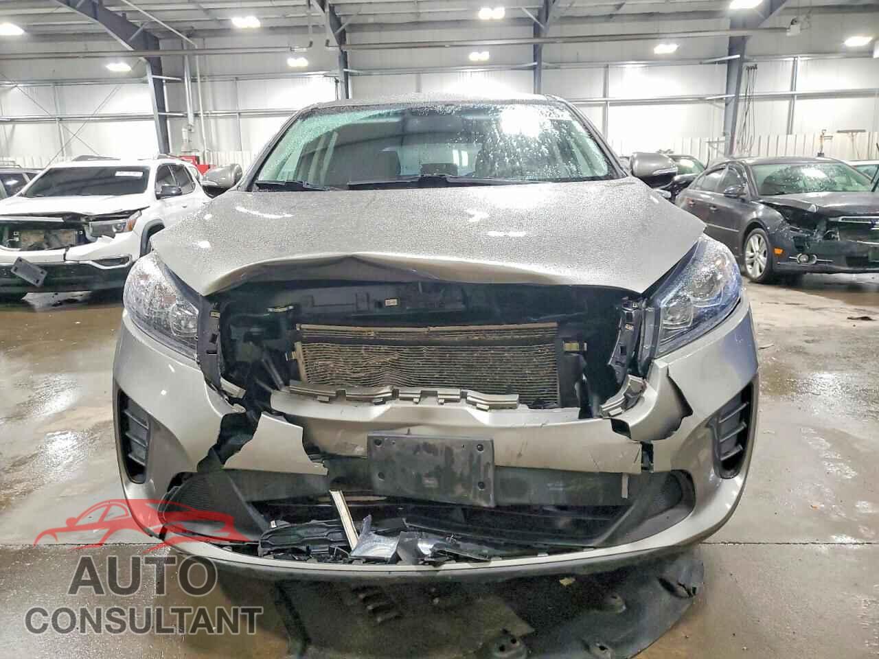 KIA SORENTO 2019 - 5XYPGDA55KG496793