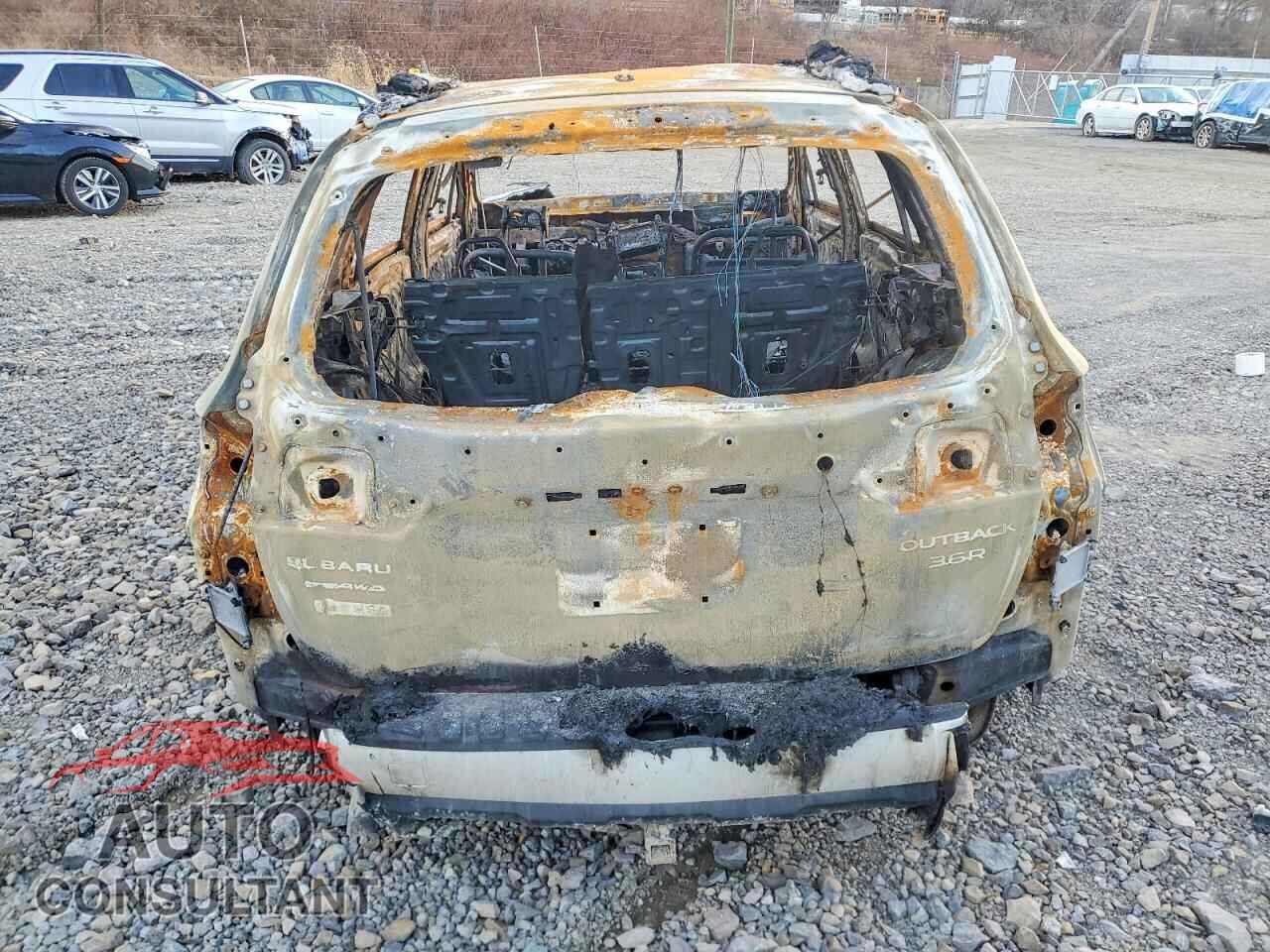 SUBARU OUTBACK 2015 - 4S4BSELC1F3249660