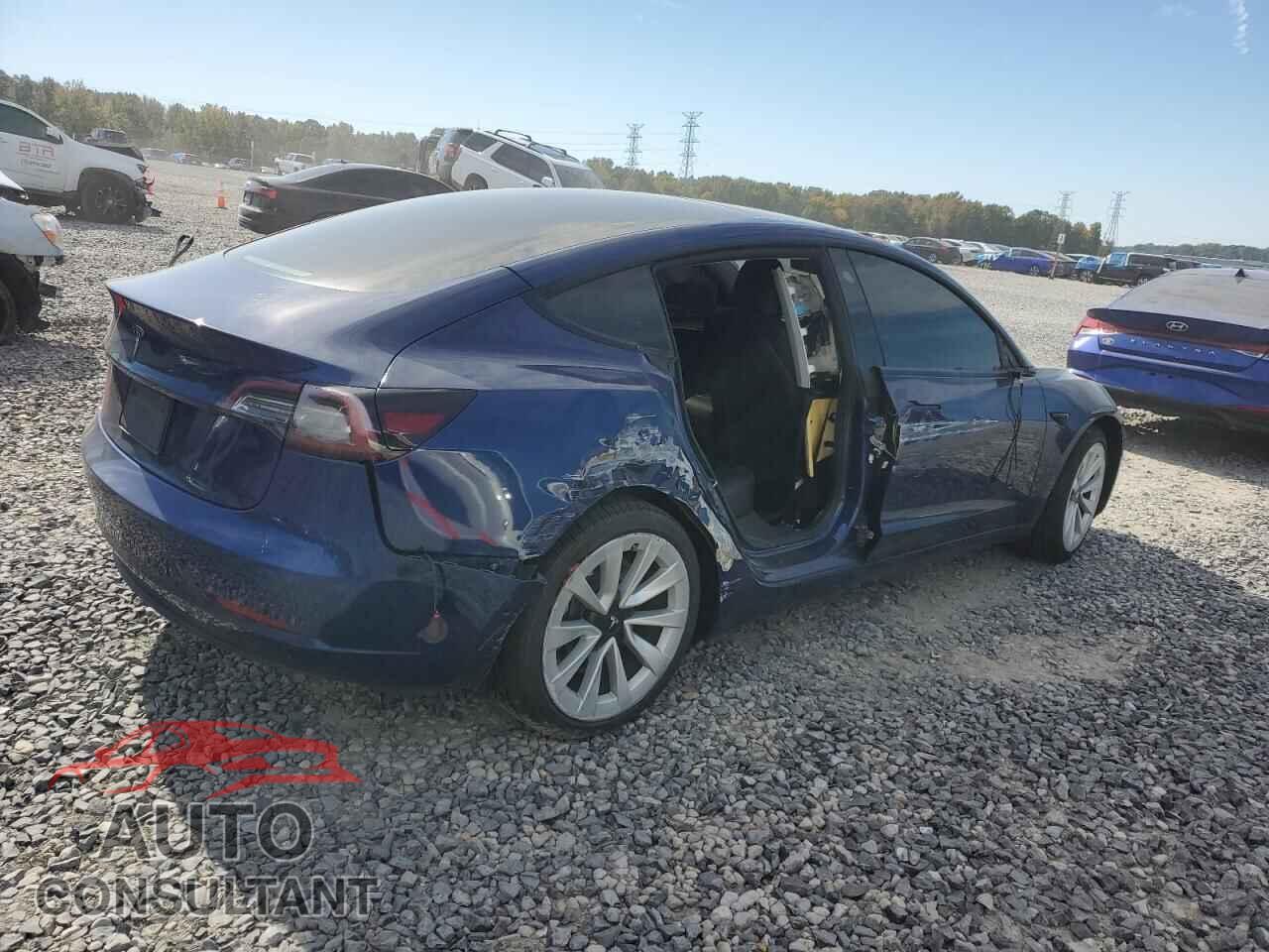 TESLA MODEL 3 2022 - 5YJ3E1EA3NF192156