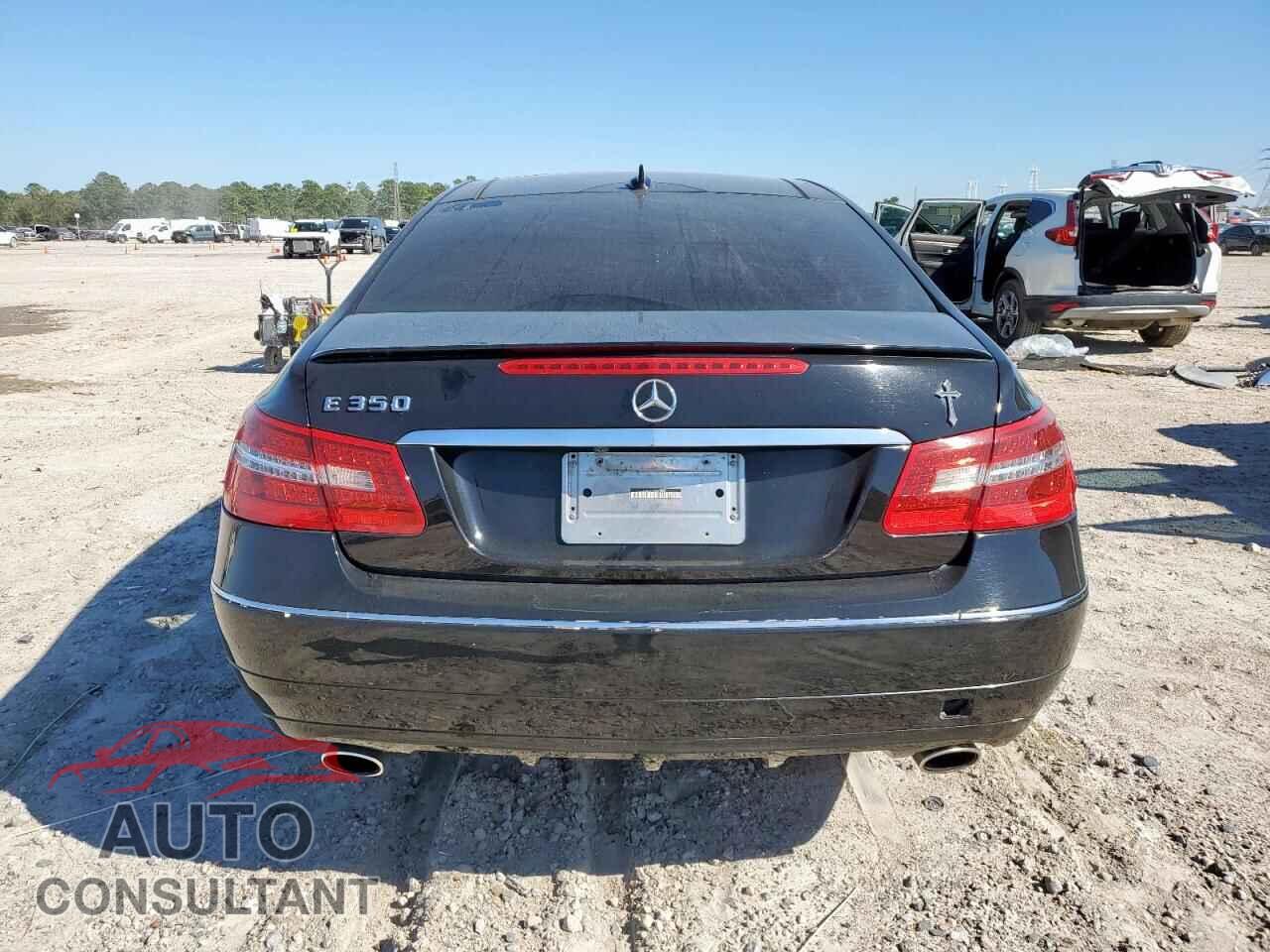 MERCEDES-BENZ E-CLASS 2012 - WDDKJ5KB6CF165205