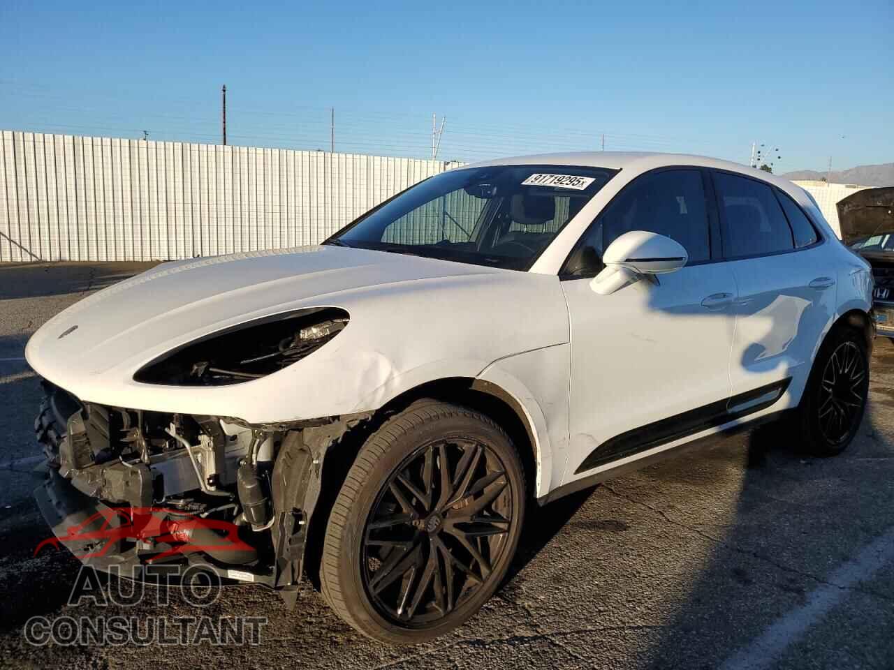 PORSCHE MACAN 2022 - WP1AA2A59NLB11383