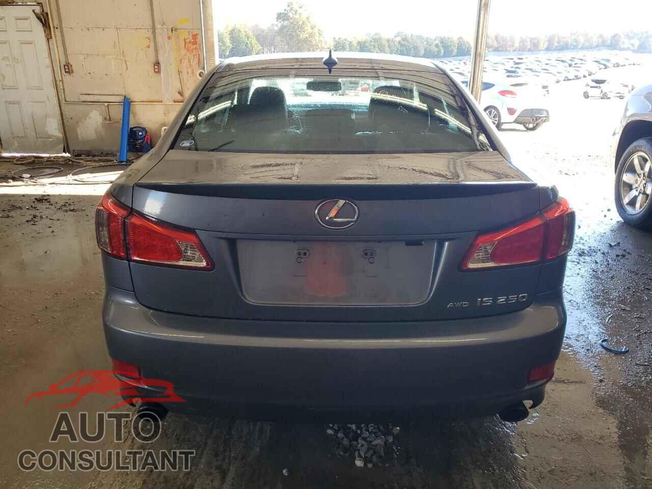 LEXUS IS 2012 - JTHCF5C23C5058308
