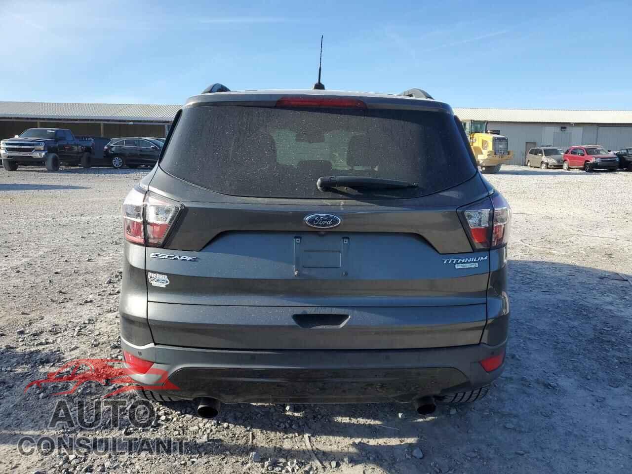 FORD ESCAPE 2017 - 1FMCU0JD4HUB37901