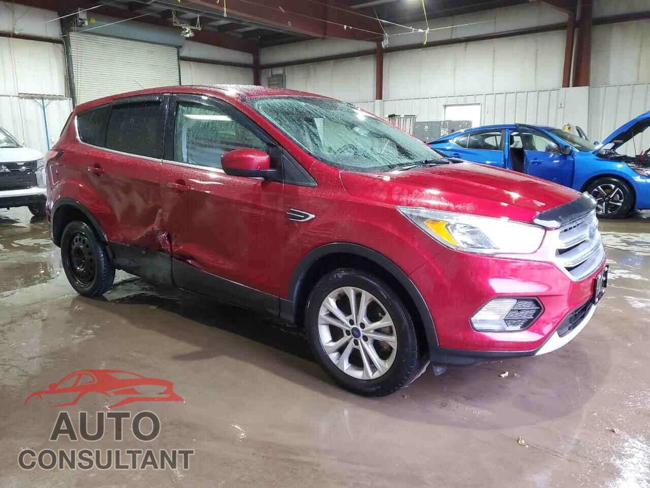 FORD ESCAPE 2017 - 1FMCU0G98HUC99081