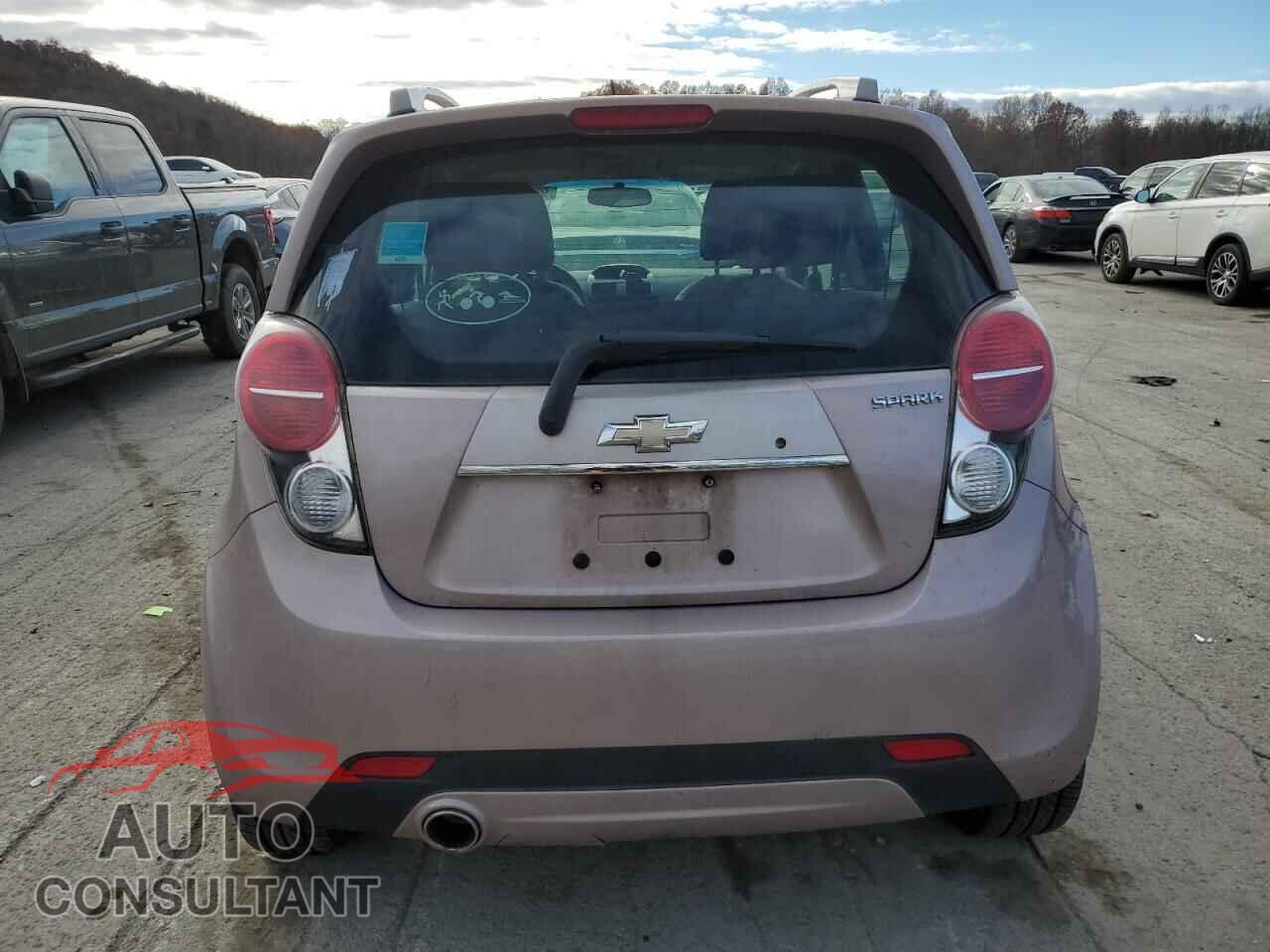 CHEVROLET SPARK 2013 - KL8CF6S95DC612363