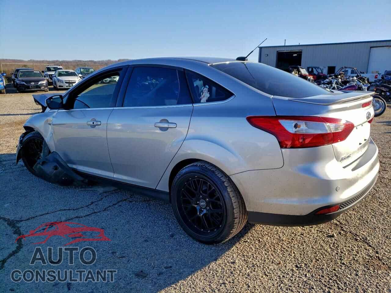 FORD FOCUS 2013 - 1FADP3J27DL149773