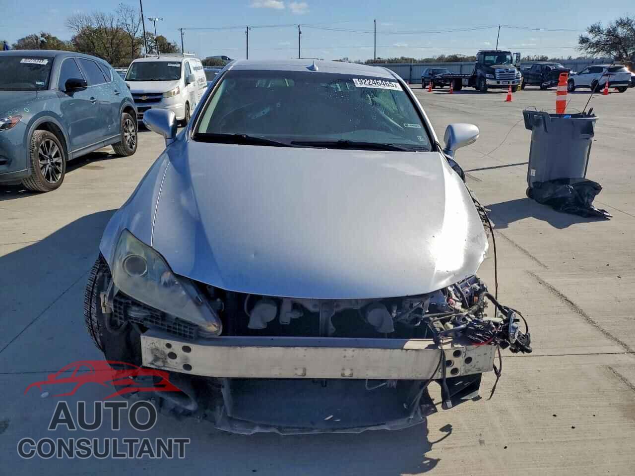 LEXUS IS 2010 - JTHFE2C20A2504654
