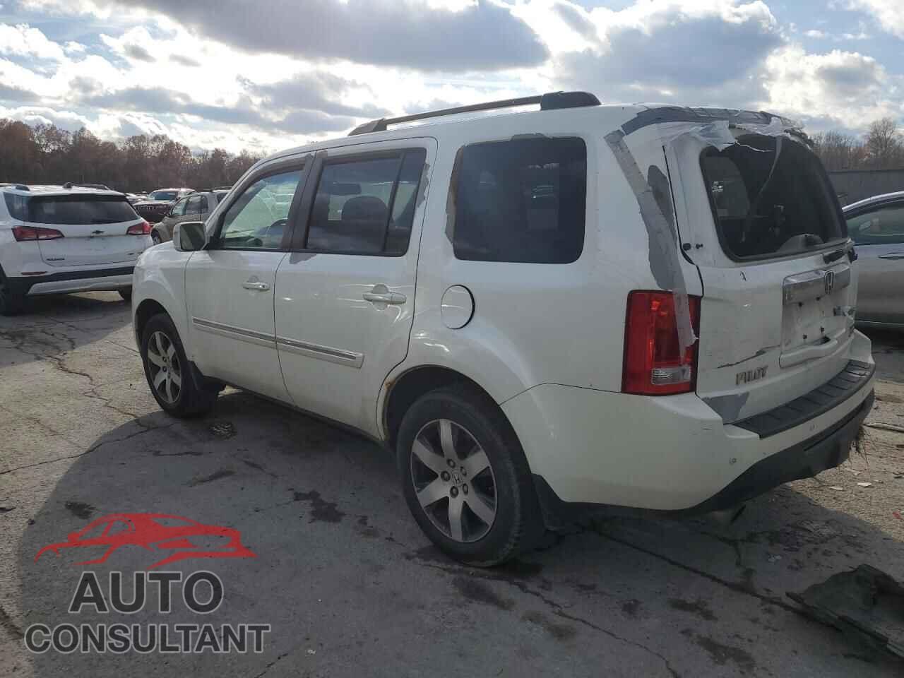 HONDA PILOT 2012 - 5FNYF4H9XCB044119