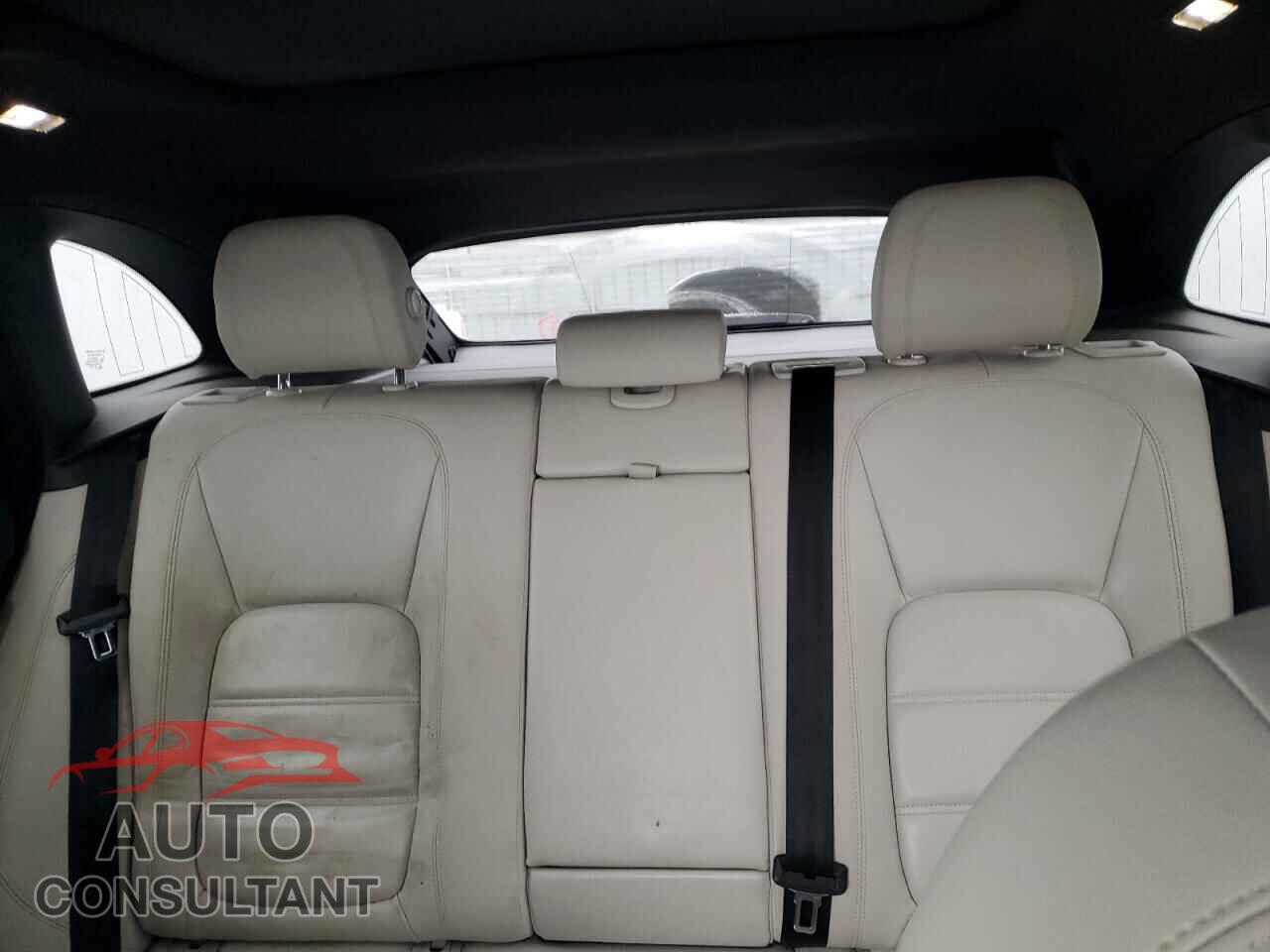 JAGUAR F-PACE 2018 - SADCK2FNXJA280970